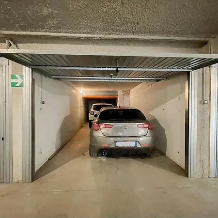 A Schiera, Giardino Privato E Box Doppio וילה