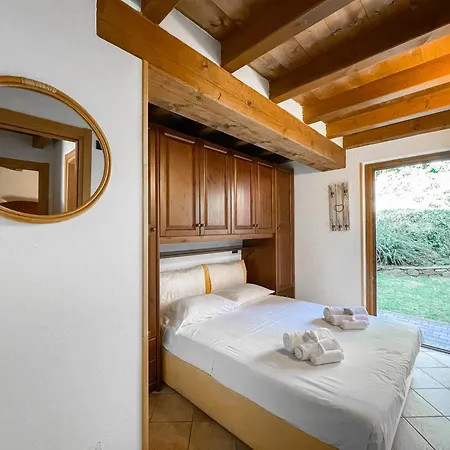 A Schiera, Giardino Privato E Box Doppio וילה San Pietro (Berbenno di Valtellina)