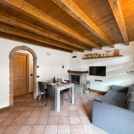 A Schiera, Giardino Privato E Box Doppio * San Pietro (Berbenno di Valtellina)
